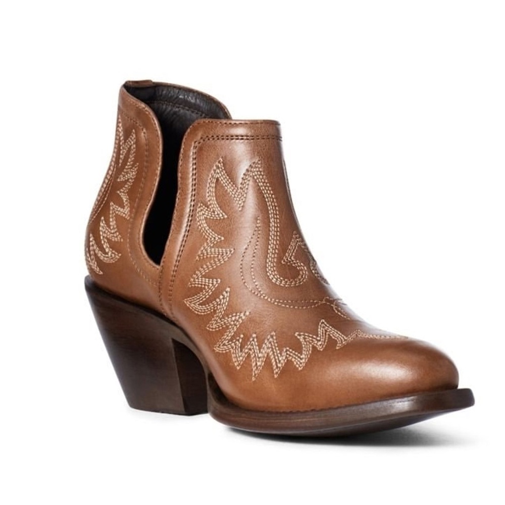 Ariat Dixon Western Round Toe Brown Leather Ankle Boots 6